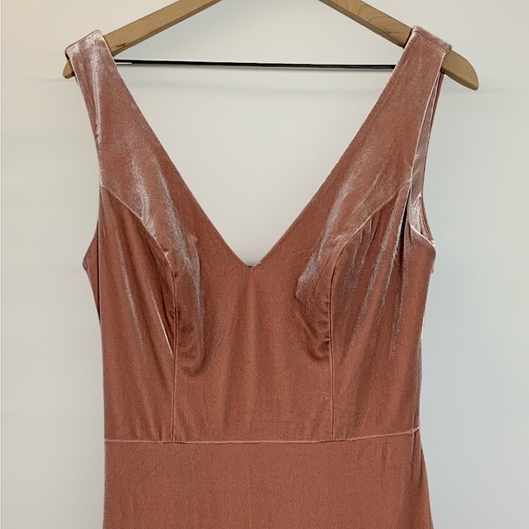 REVELRY Dakota Velvet Maxi Dress Size 10 in Blush Pink - Picture 3 of 8